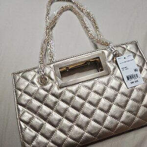 Gold shoulder bag with chain strap